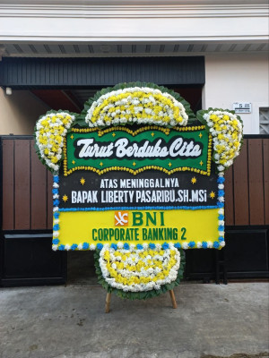 Papan Bunga Duka di Sukamurni